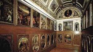 Кабинет Франческо Медичи в Палаццо Веккьо содержит многочисленные тайники
