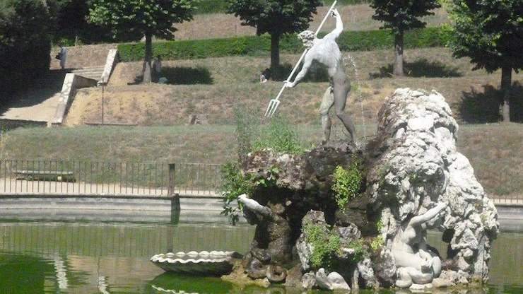 Фонтан Нептуна в садах Боболи